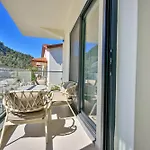 Hi Life Apartament *